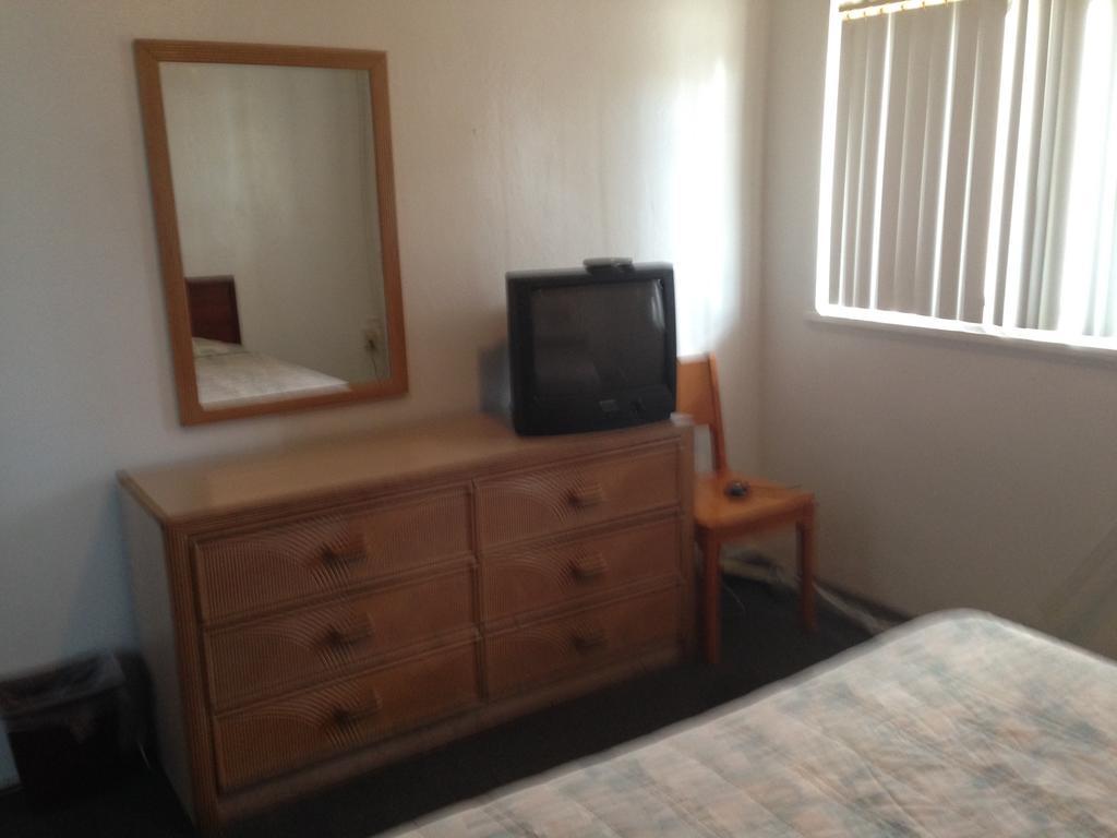 Southwind Motel Stuart Phòng bức ảnh